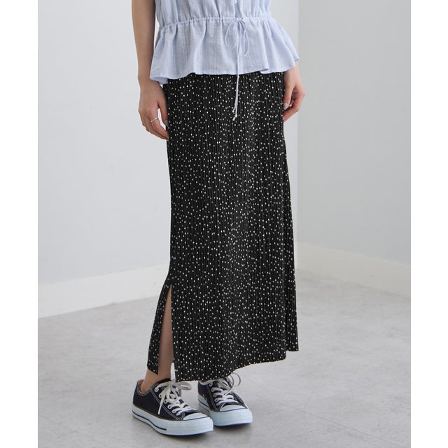セルフカットプリーツスカート （ブラックドット）