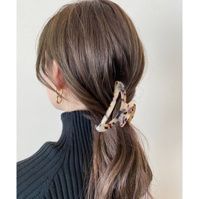デザインカラーヘアクリップ （ベージュ×ブラック）｜詳細画像
