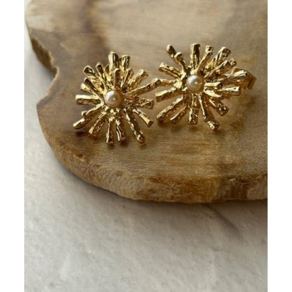 デイジーパール ピアス （ゴールド）｜詳細画像