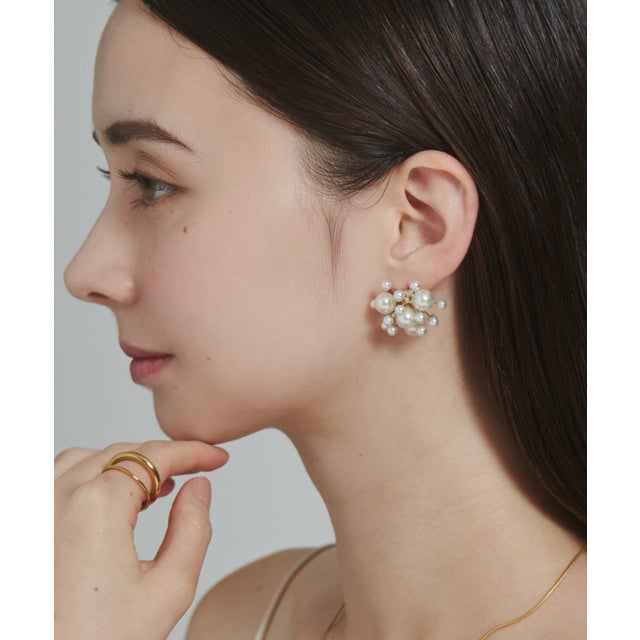 パールモチーフピアス （ホワイト）