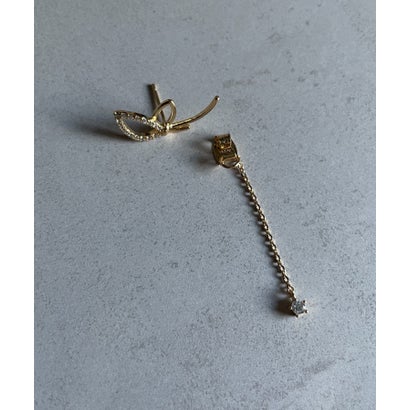 フラワーチェーン ドロップバックキャッチ ピアス （ゴールド）｜詳細画像