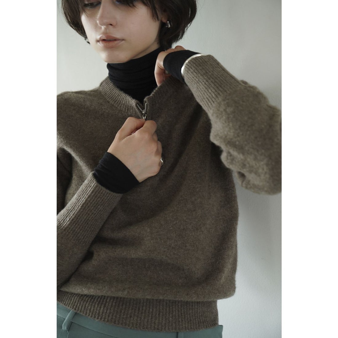 クラネ CLANE W FACE HALF ZIP YAK KNIT TOPS （BROWN