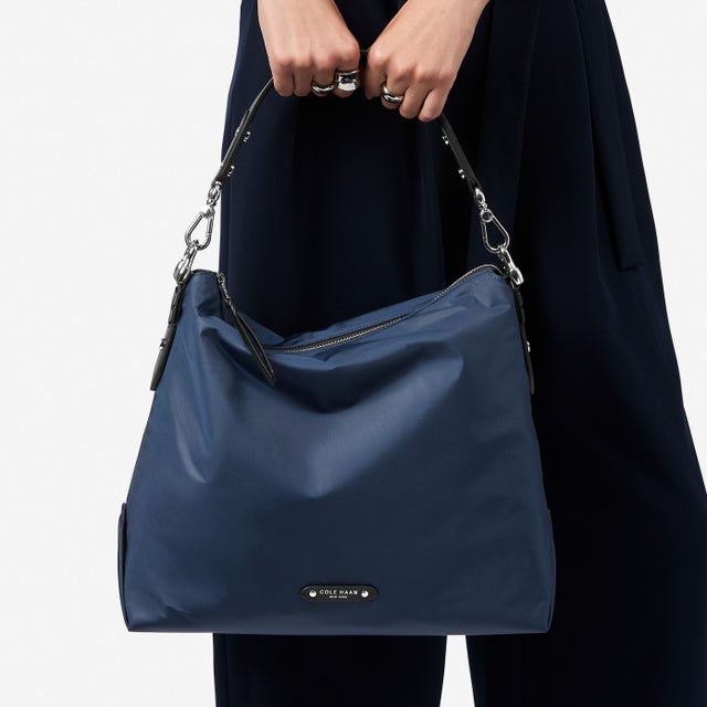 シブヤ シリーズ ナイロン ショルダー バッグ womens （ミッドナイトムーン）
