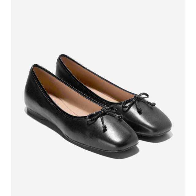 ニコレット バレエ womens （ブラック レザー / ブラック パテント）