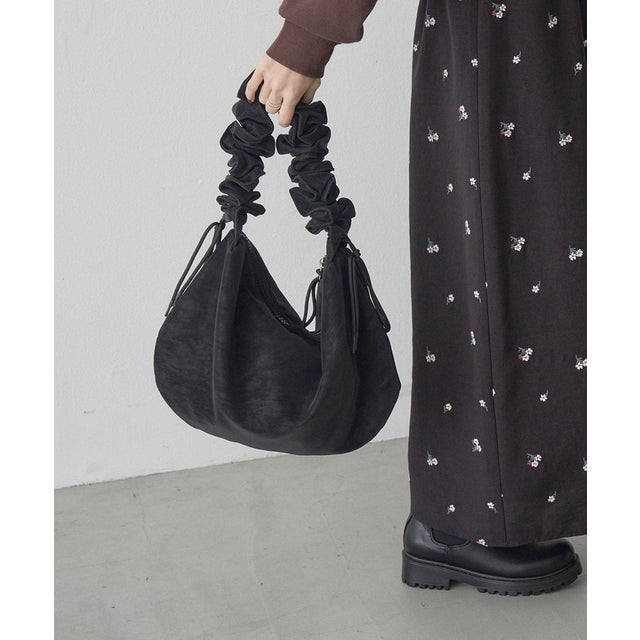 ギャザーハンドルショルダーBAG26FW （BLACK）