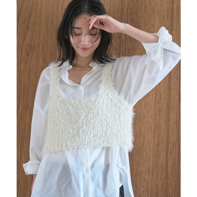 ショート丈 スラブシャギーニットキャミビスチェ （OFF WHITE）