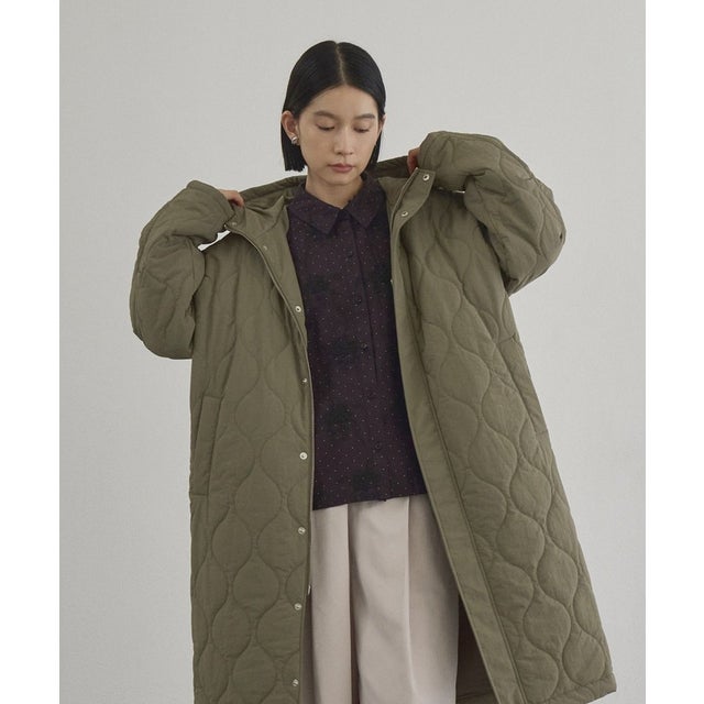 ハッスイキルトフーディロング （OLIVE）