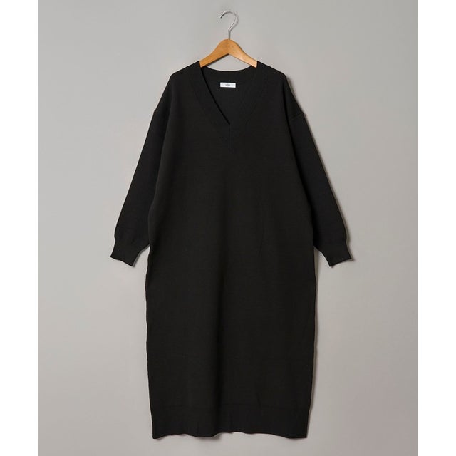 ケイリョウVネックニットOP （BLACK）