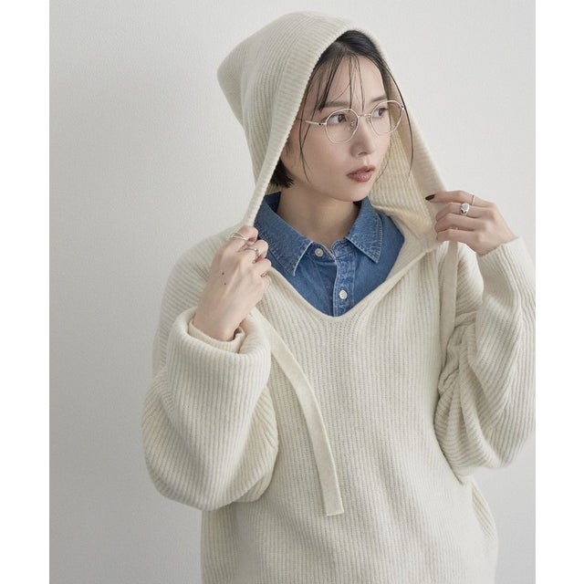 エアリーヤーンフーディニット （OFF WHITE）
