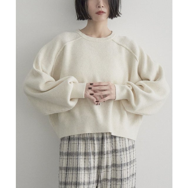 エアリーヤーンソウバリクルーニット （OFF WHITE）