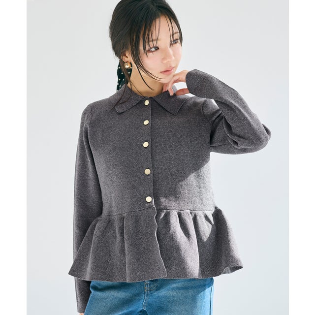 ウォッシャブル 金ボタンフレアニットトップス （Gray）