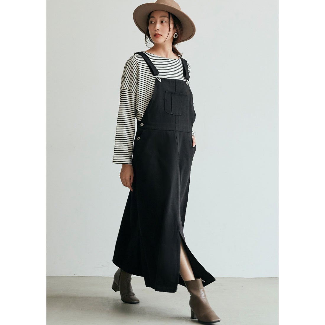 コカ coca ロング丈フレアサロペットスカート （Black） -靴