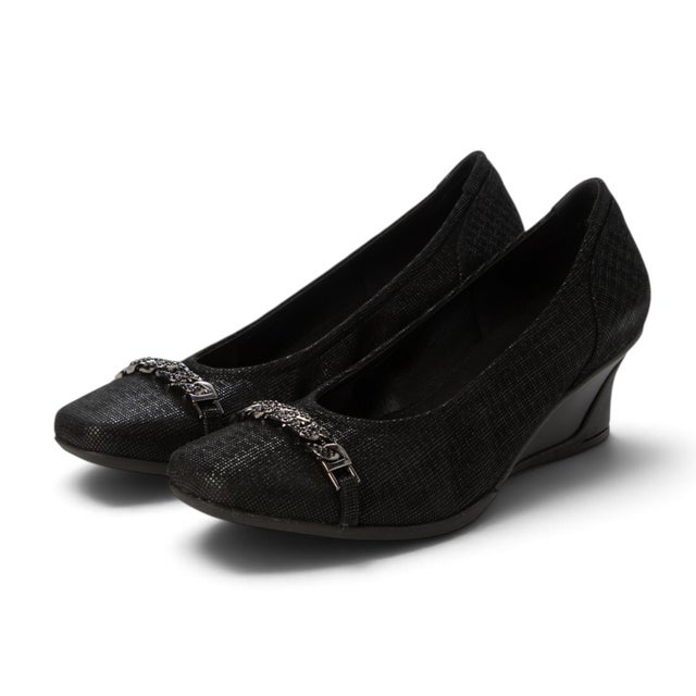 【大きいサイズ】ビジューチェーンモチーフスタイリッシュコンフォートウェッジパンプス （ブラック）