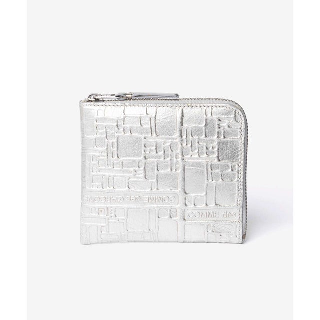 COMME DES GARCONS EMBOSSED LOGOTYPE エンボスロゴタイプ （SILVER/シルバー）