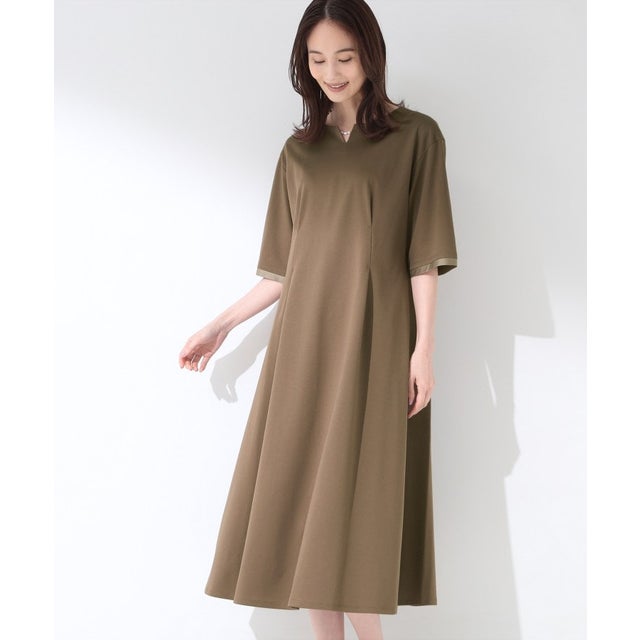 【接触冷感】袖口アクセント フレアジャージワンピース （トープ(054)）
