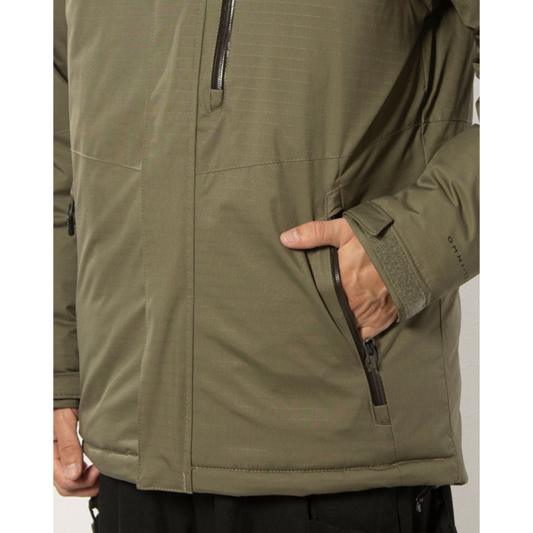 コロンビア Columbia メンズ アウトドア 中綿ジャケット オーク 