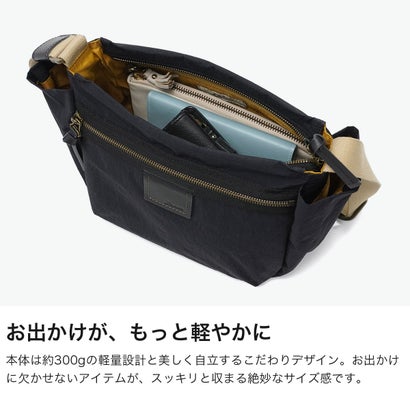 ダコタ Dakota ショルダーバッグ レディース 軽量 斜めがけ コンパクト シンプル 撥水 ファスナー付き 普段使い 無地 肩掛け 斜めがけバッグ A5 カレ 1531773 新作 2026 （キャメル）｜詳細画像