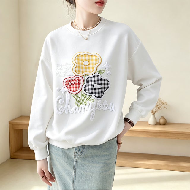 チェックフラワーアップリケ刺繍長袖スウェット レディース トップス （ホワイト）