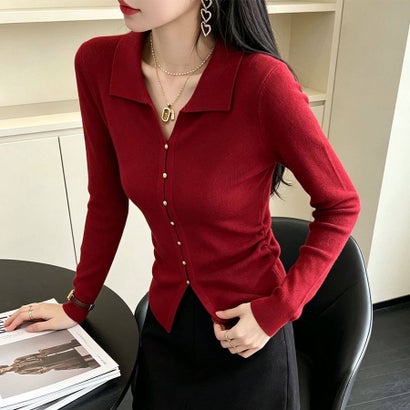 ドゥー ベル Doux Belle 襟付きスキッパーサイドギャザー長袖ニットプルオーバー レディース トップス （レッド）｜詳細画像
