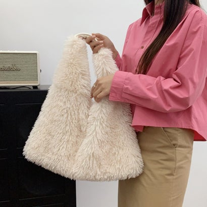 ドゥー ベル Doux Belle シャギーファーボリュームトートバッグ レディース バッグ （ベージュ）｜詳細画像