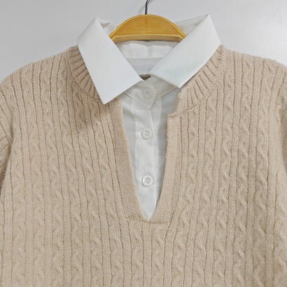 ドゥー ベル Doux Belle シャツレイヤードケーブル編みキーネックニット レディース トップス （グレー）｜詳細画像