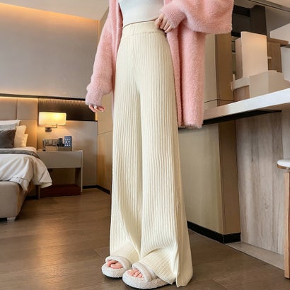 ドゥー ベル Doux Belle 裾ボタンリブニットワイドストレートパンツ レディース ボトムス （ベージュ）｜詳細画像