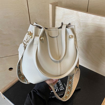 ドゥー ベル Doux Belle 巾着デザイン2WAYバック レディース バッグ （オフホワイト）｜詳細画像