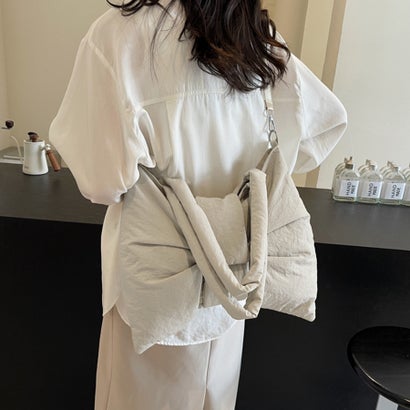 ドゥー ベル Doux Belle リボン付き2WAYショルダーバッグ レディース バッグ （ベージュ）｜詳細画像