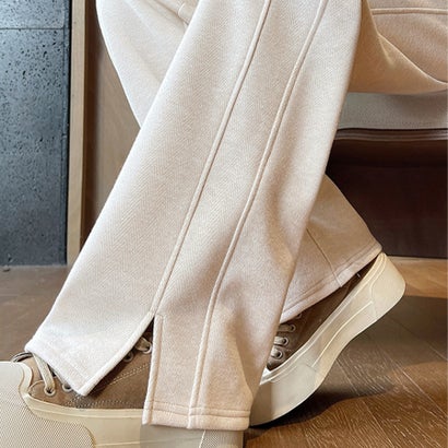 ドゥー ベル Doux Belle 裏起毛ルーズストレートパンツ レディース パンツ （ベージュ）｜詳細画像