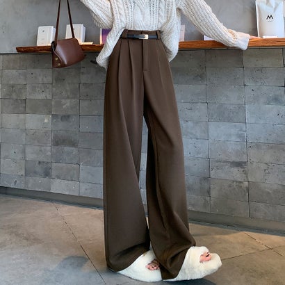 ドゥー ベル Doux Belle タック入りワイドパンツ レディース パンツ （ダークブラウン）｜詳細画像