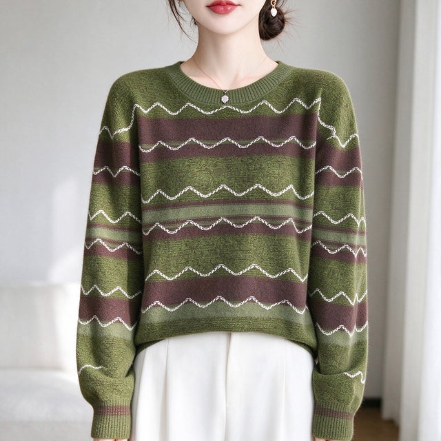 ウェーブ刺繍ライン配色ボーダー長袖クルーネックニット レディース トップス （グリーン）