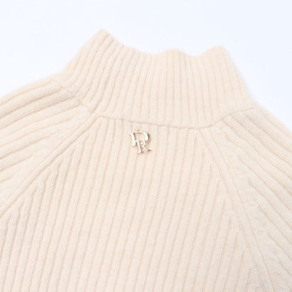 スタッズポイントカットアウトハイネックニット （IVORY）｜詳細画像