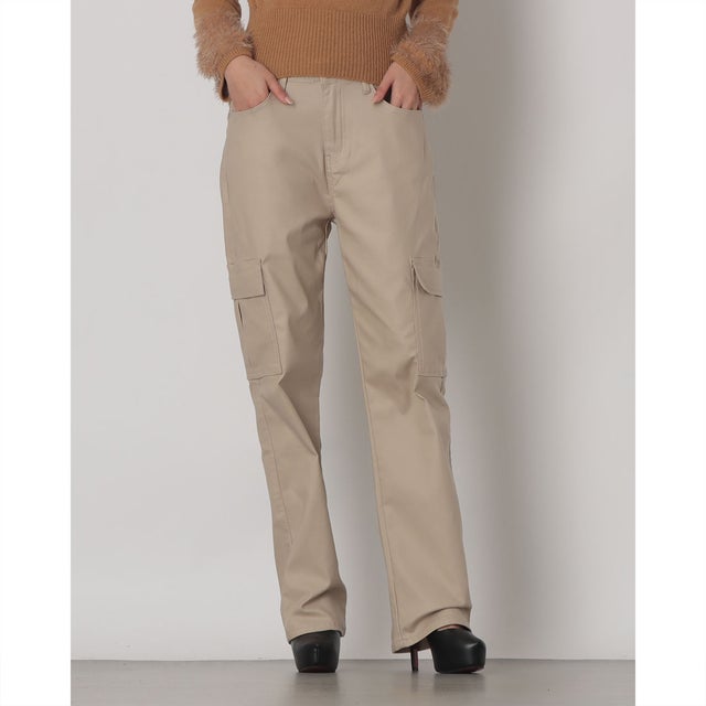 フェイクレザー加工カーゴパンツ （BEIGE）
