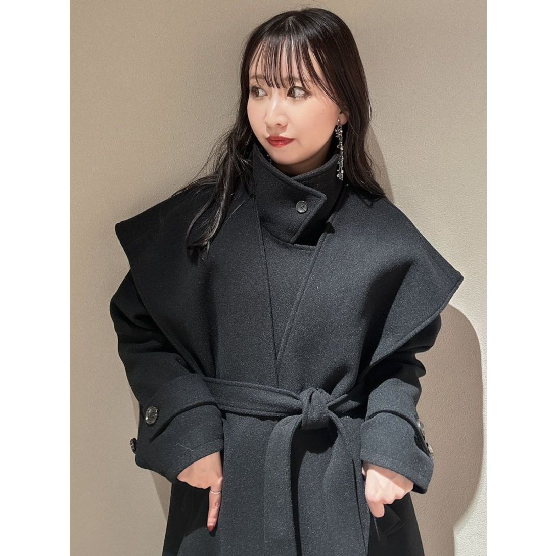 dazzlin ケープオーバーシルエットコート（ブラック） -ファッション 