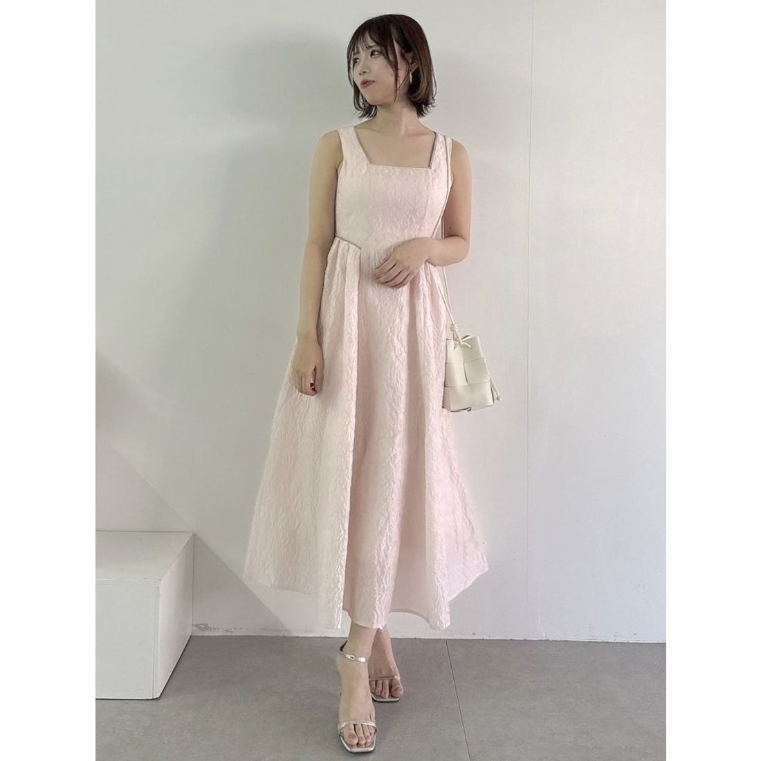 ダズリン dazzlin バックボリュームヘプバーンワンピース （ピンク 