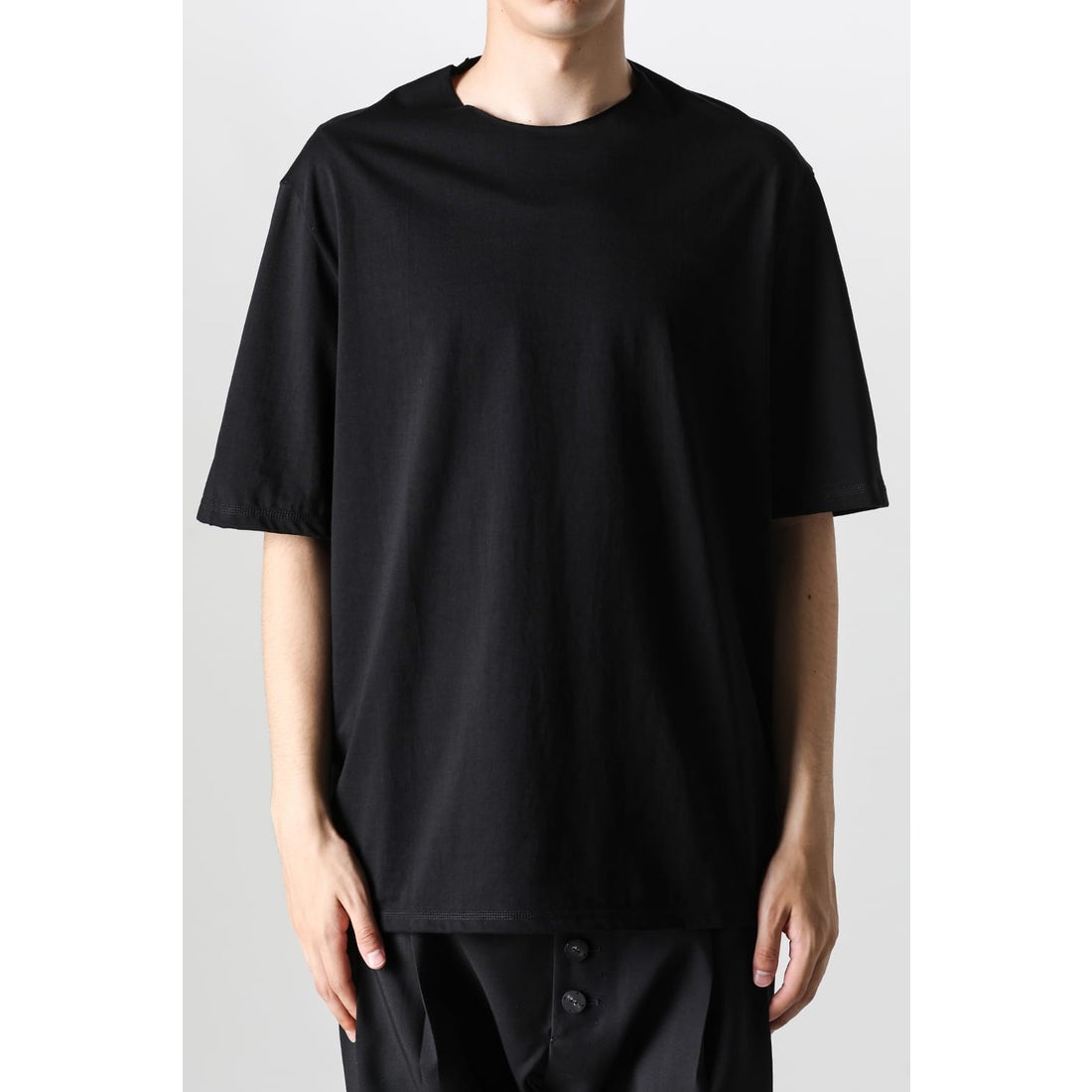 thumbnail interactive-video image 1 of DAIWA Japan Short Sleeve Base Layer T-Shirt – Black, JDM, Sizes Med To XXL 1 of 2