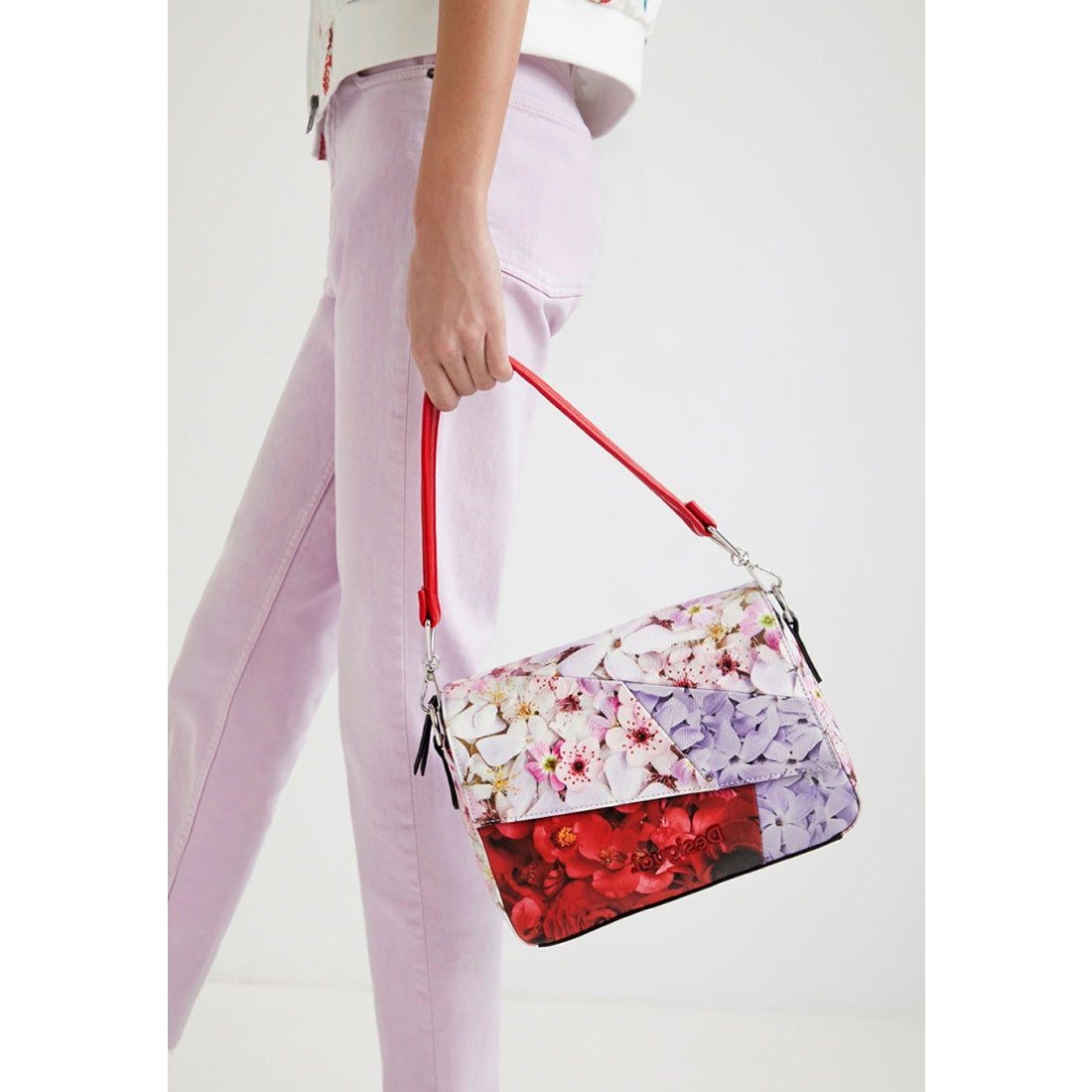 デシグアル Desigual 花柄パッチワーク クロスボディバッグ （ピンク 