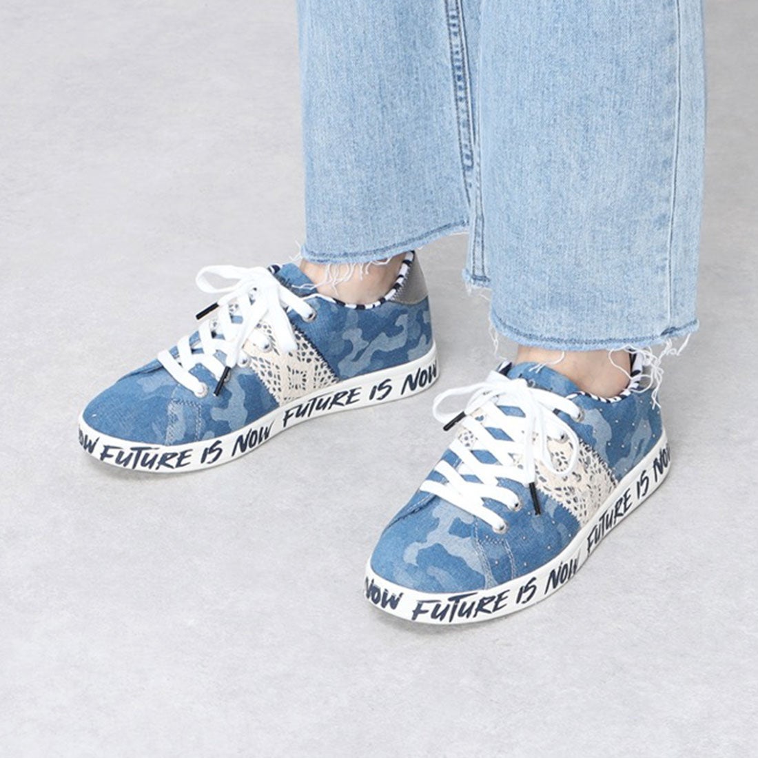 デシグアル Desigual デニムスニーカー COSMIC MILITAR （ブルー 