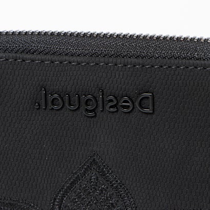 デシグアル Desigual 曼荼羅模様の刺繍入りレプタイルレザー調素材の財布 （グレー/ブラック）｜詳細画像