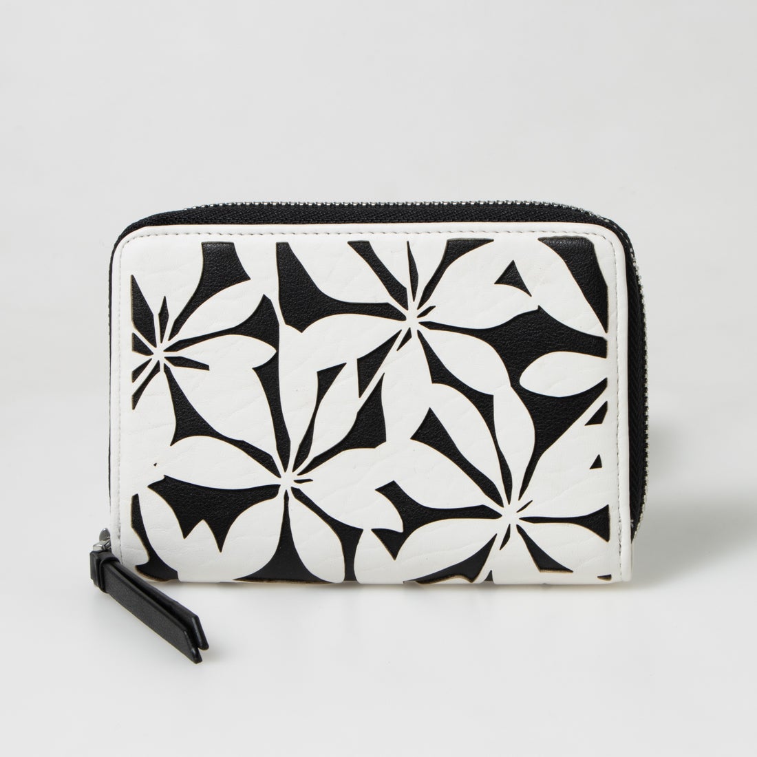デシグアル Desigual 花柄 ミニ財布 （ホワイト） -靴＆ファッション