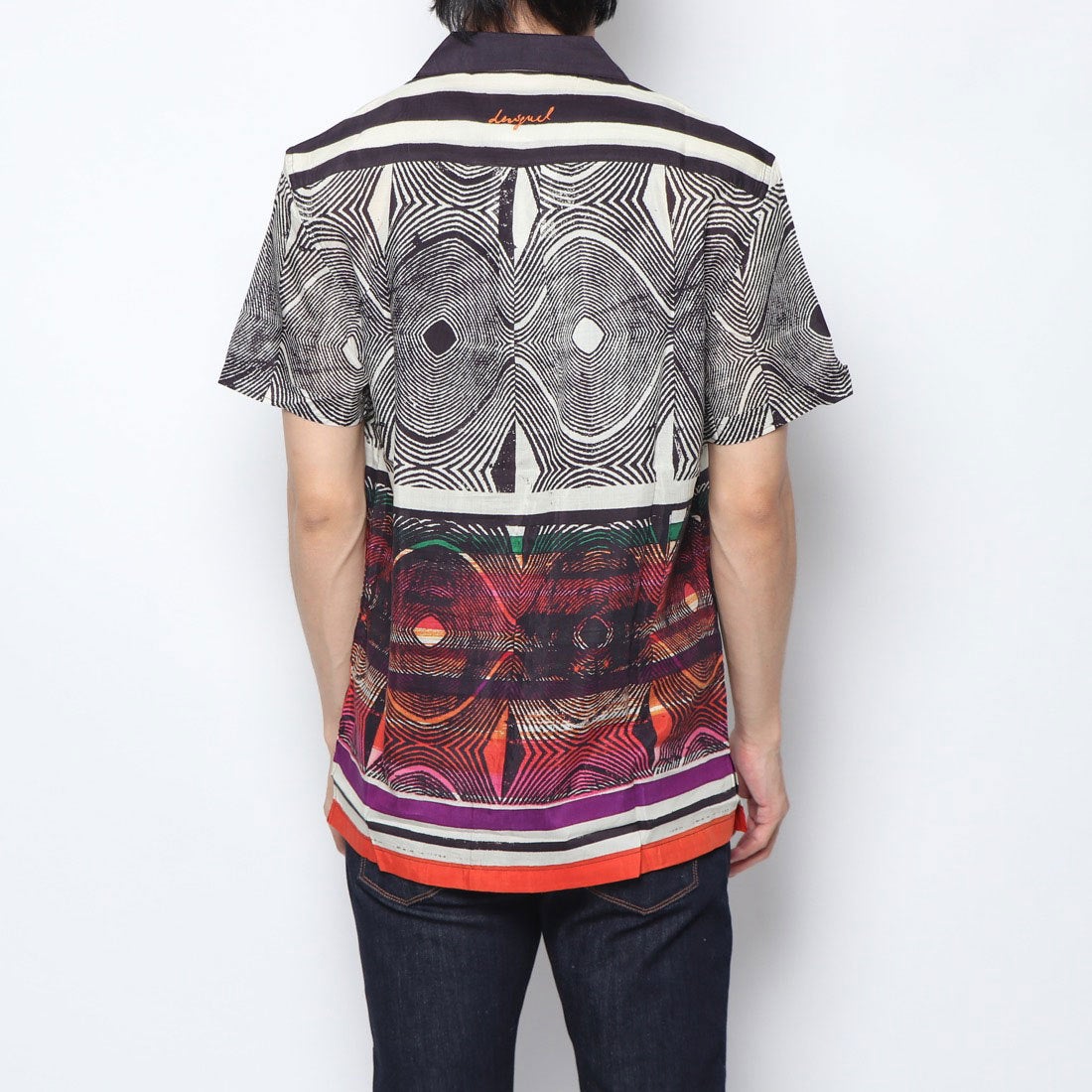 新品✨タグ付き♪定価16,380円　デシグアル　落ち感のある長袖シャツ　大特価！