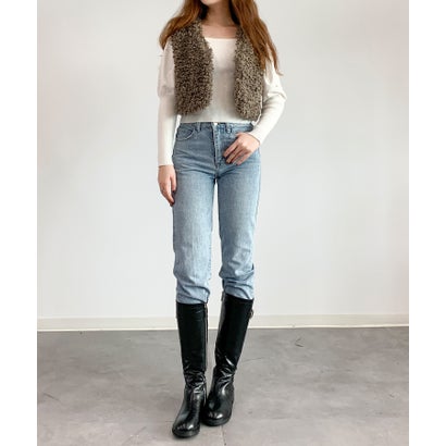 ドレスプラス DRESS+ カラクルファー調カールベスト クロップド丈 ノースリーブ フロントオープン 重ね着 レイヤード 秋冬コーデ （ブラウン）｜詳細画像