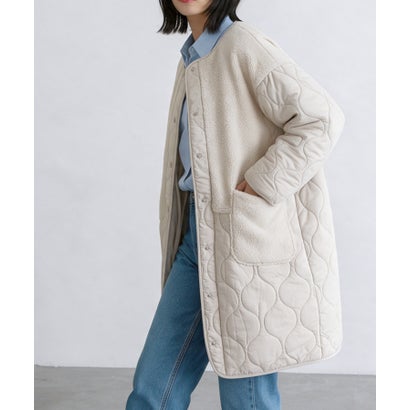 ドレスプラス DRESS+ ノーカラーコート キルティング ボア切り替え ミドル丈 スナップボタン ポケット付き きれいめカジュア （アイボリー）｜詳細画像