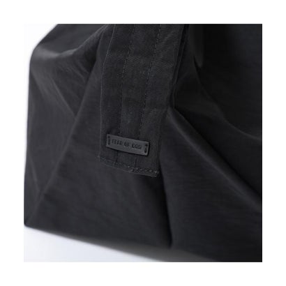 EASTPAK × FEAR OF GOD ESSENTIALS ショルダーバッグ EK0A5BPG （J0E/OffBlack）｜詳細画像