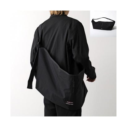 EASTPAK × FEAR OF GOD ESSENTIALS ショルダーバッグ EK0A5BPG （J0E/OffBlack）｜詳細画像