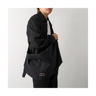 EASTPAK × FEAR OF GOD ESSENTIALS ショルダーバッグ EK0A5BPG （J0E/OffBlack）｜詳細画像