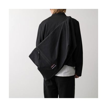 EASTPAK × FEAR OF GOD ESSENTIALS ショルダーバッグ EK0A5BPG （J0E/OffBlack）｜詳細画像