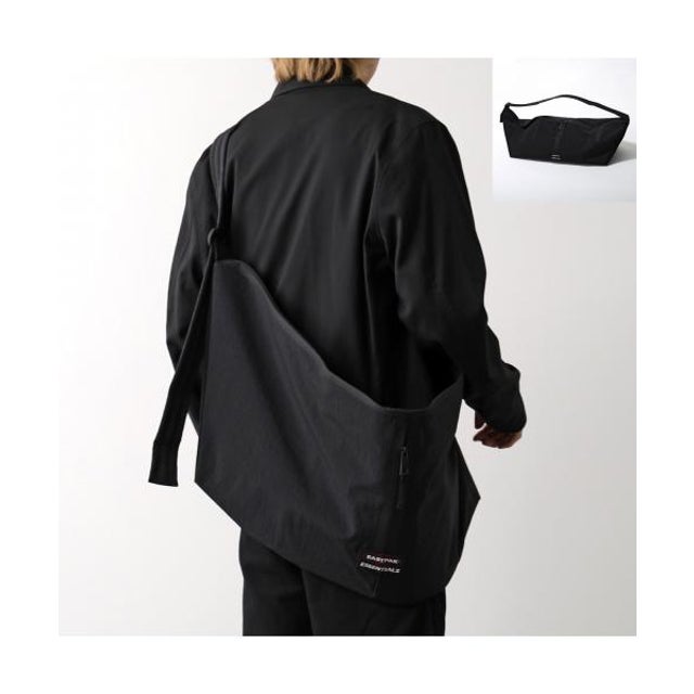 × FEAR OF GOD ESSENTIALS ショルダーバッグ EK0A5BPG （J0E/OffBlack）