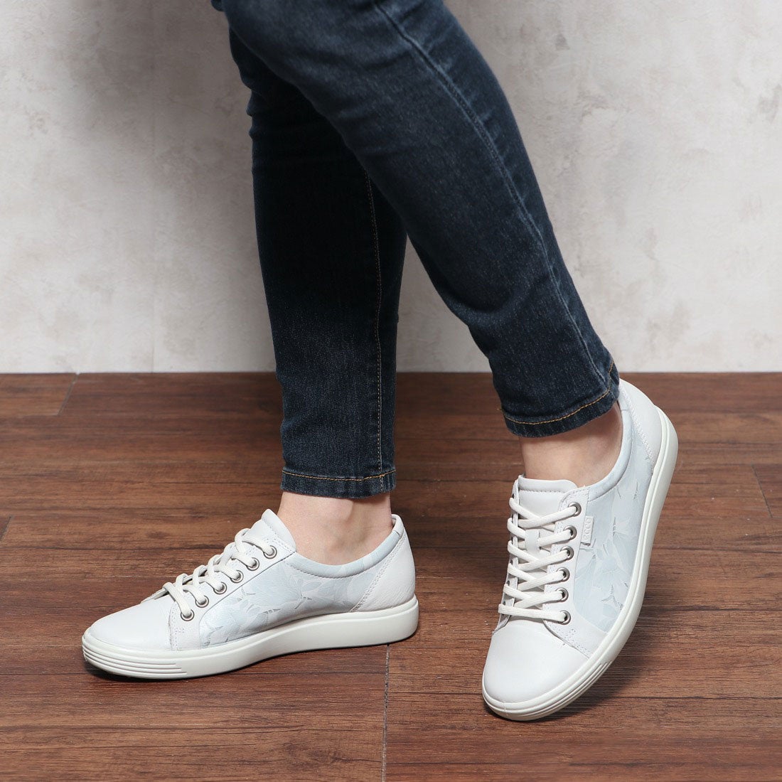 エコー ECCO SOFT 7 LADIES（WHITE） -靴＆ファッション通販 ロコンド〜自宅で試着、気軽に返品