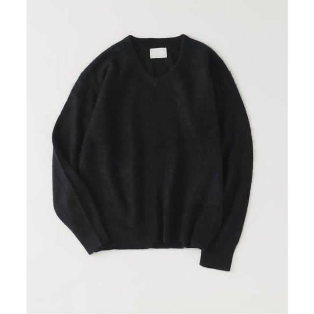 《予約》《by PIPPIOLINO》Cashmere Vネック ニット（ブラック）